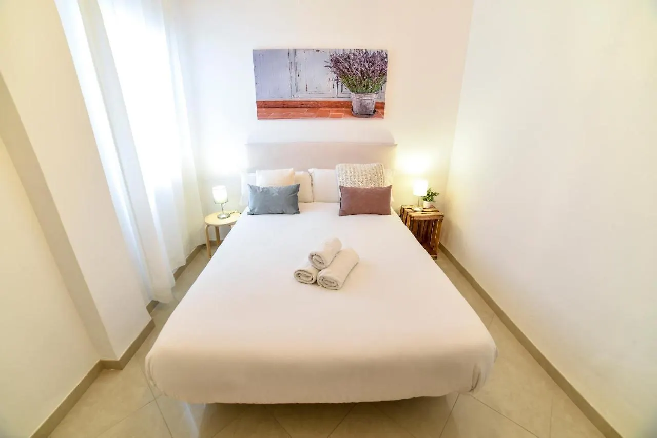 Alohamundi San Leandro Daire Sevilla İspanya