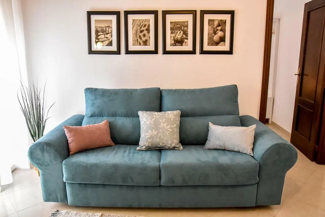 Alohamundi San Leandro Daire Sevilla İspanya